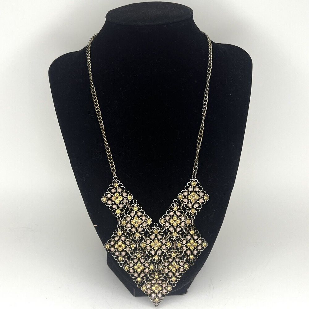Estate Vintage Fashion Jewelry‎ Necklace Bib Rhinestone Gold Tone Filigree 18"